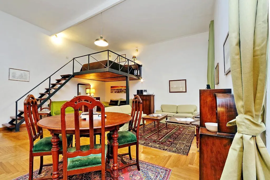 Balestrari 43 Apartment Italy
