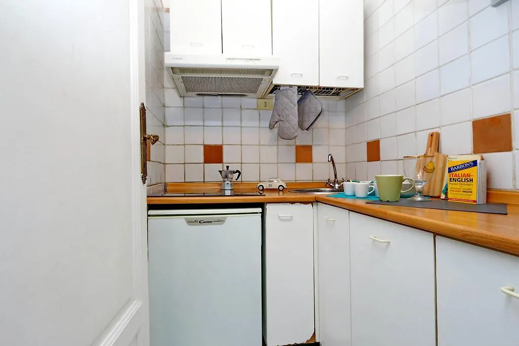 Balestrari 43 Apartment 0*, Rome Italy