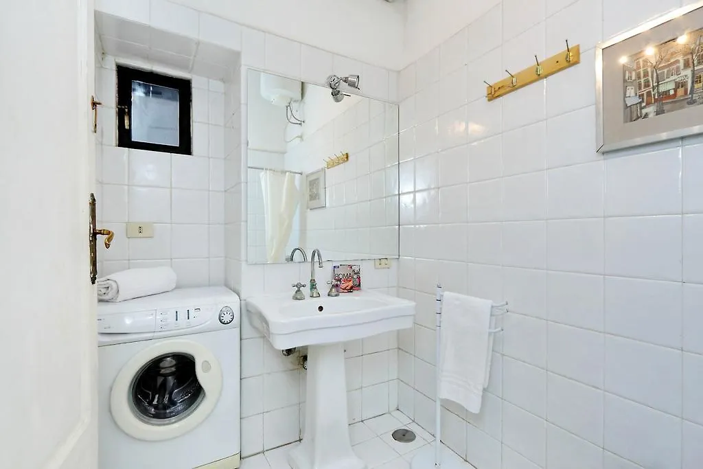 Balestrari 43 Apartment Rome